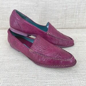 Bolo by Born Magenta Pink 9 1/2 Leather Moccasin Loafers Handcrafted Mexico JM5A